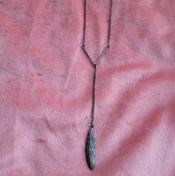 Free w/purchase! 🪶 - Picture 1 of 5